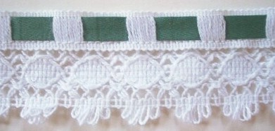White/Green 1 5/8" Lace