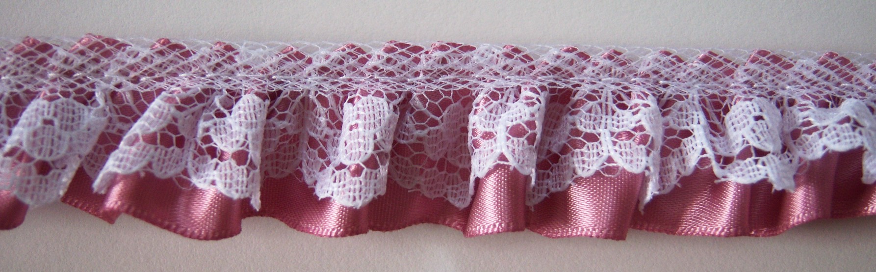 White Lace/Rose Ribbon Ruffled