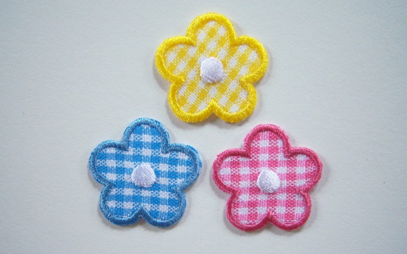 Gingham Daisy Assortment