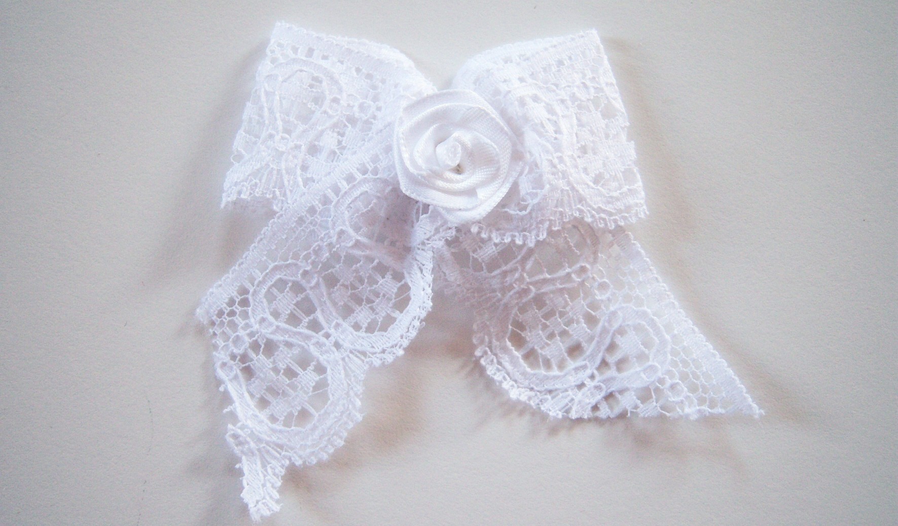 White Lace/Satin Rose 2 1/4" Bow