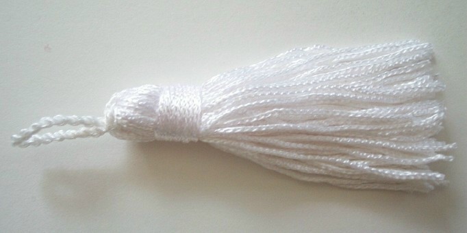 Conso White 3" Chainette Tassel