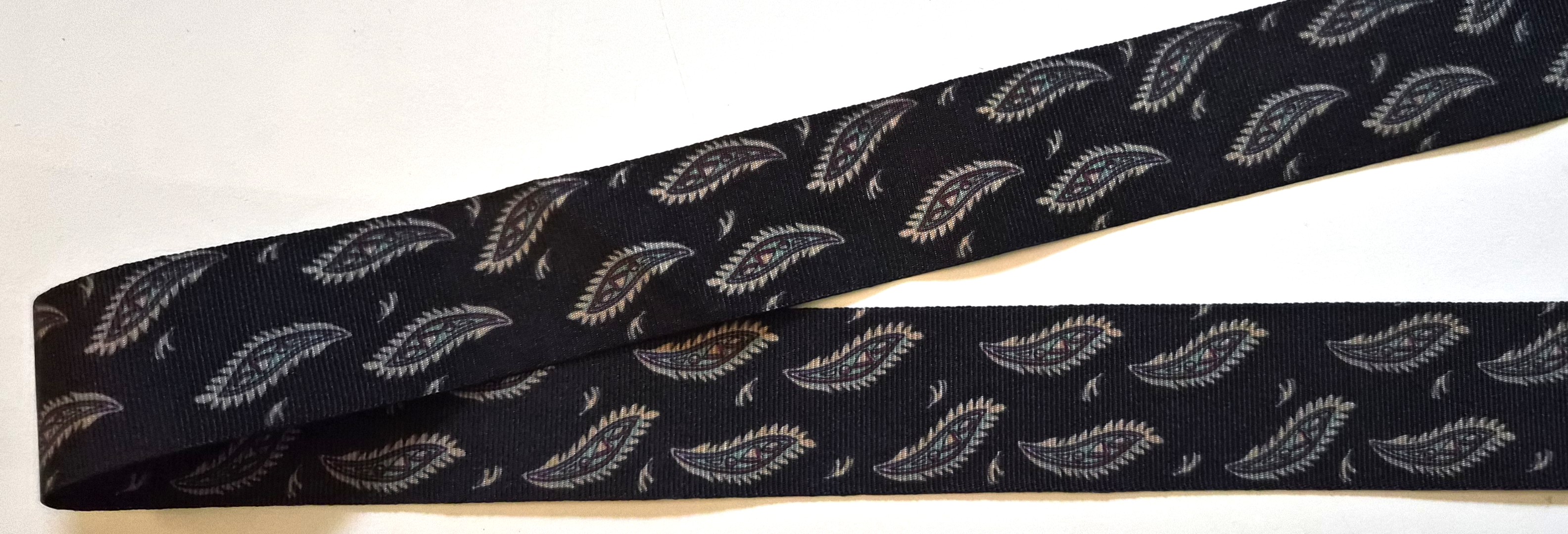 Black Paisley Thick 1 3/8" Grosgrain Ribbon